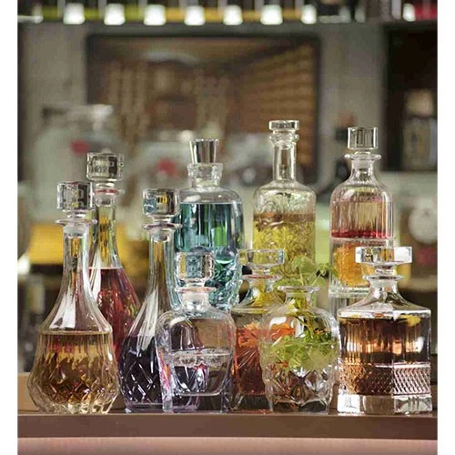 RCR Opera Round Bottle - 0.9 L Capacity - Transparent (8007815514908) - image 2