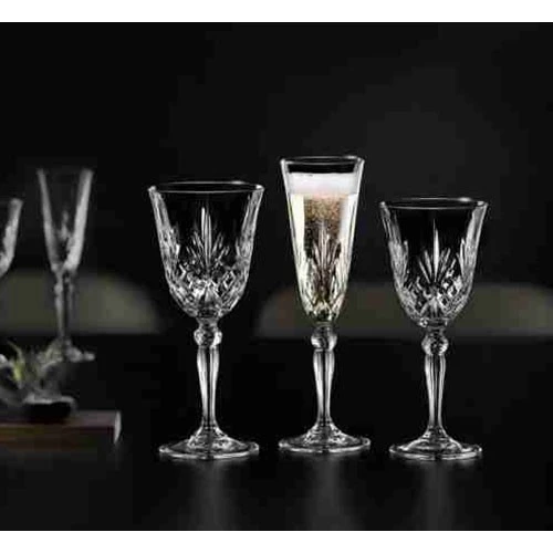 RCR Melodia Nick and Nora Crystal Glass - 140 ml Capacity - Transparent (8007815280575) - image 3