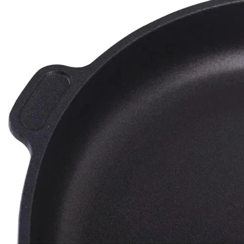 Eurolux Premium Braising Pan 24 cm and 7 cm High with Detachable Handle - Black (4260497840398) - image 5 Eurolux Premium Braising Pan 24 cm and 7 cm High with Detachable Handle - Black (4260497840398) - image 5