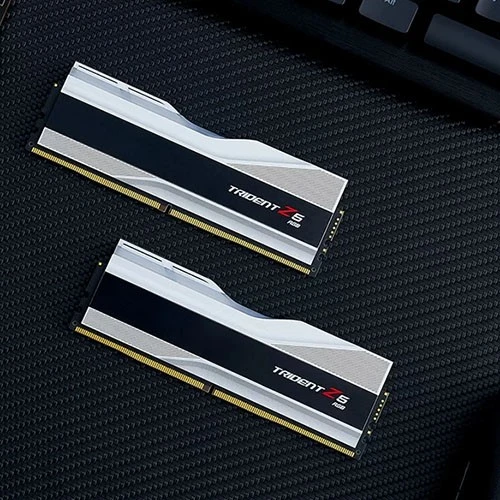 رام جي سكيل ترايدنت Z5 RGB سعة 32 غيغابايت من نوع DDR5 موديل F5-6400J3239G16GA2-TZ5RS - ذاكرة عالية الأداء بسرعة 6400 MT/s - زمن استجابة CL32 - متوافقة مع تقنية إنتل XMP - مشتت حراري من الألومنيوم عالي الجودة - فضي (848354041351) - image 7 رام جي سكيل ترايدنت Z5 RGB سعة 32 غيغابايت من نوع DDR5 موديل F5-6400J3239G16GA2-TZ5RS - ذاكرة عالية الأداء بسرعة 6400 MT/s - زمن استجابة CL32 - متوافقة مع تقنية إنتل XMP - مشتت حراري من الألومنيوم عالي الجودة - فضي (848354041351) - image 7
