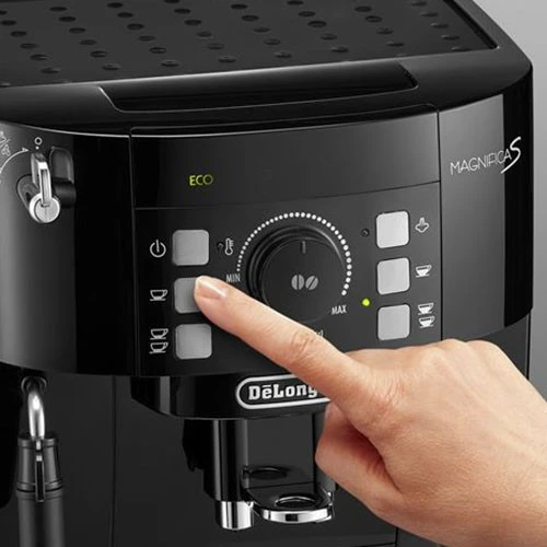 De'Longhi Magnifica S Full Automatic Coffee Maker ECAM 21.113.B - One-Touch Brewing - 15 Bar Pressure -250 g Bean Container - Auto Descaling & Cleaning Programs - Black (8004399022270) - image 3